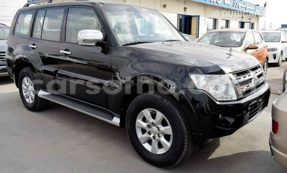 Sayi Imported Mitsubishi Pajero Black Mota in Import - Dubai a Maseru Sayi Imported Mitsubishi Pajero Black Mota in Import - Dubai a Maseru