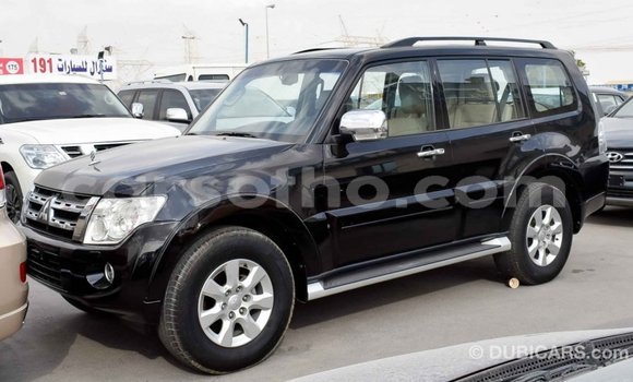 Sayi Imported Mitsubishi Pajero Black Mota in Import - Dubai a Maseru Sayi Imported Mitsubishi Pajero Black Mota in Import - Dubai a Maseru