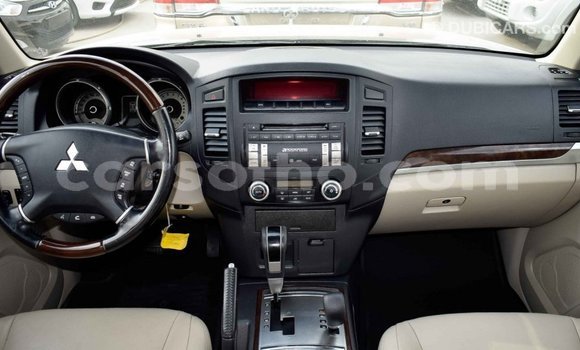 Sayi Imported Mitsubishi Pajero Black Mota in Import - Dubai a Maseru Sayi Imported Mitsubishi Pajero Black Mota in Import - Dubai a Maseru