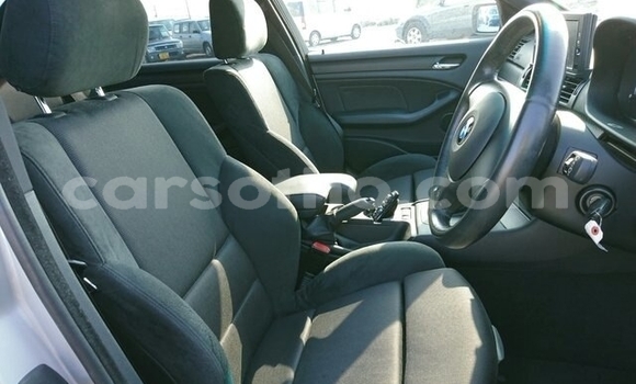 Acheter Occasion Voiture BMW 3–Series Gris à Butha–Buthe, Thaba-Tseka Acheter Occasion Voiture BMW 3–Series Gris à Butha–Buthe, Thaba-Tseka