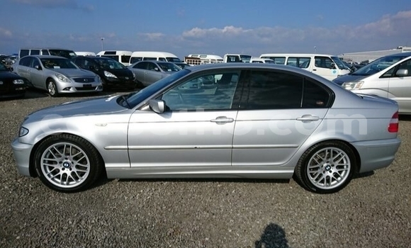 Acheter Occasion Voiture BMW 3–Series Gris à Butha–Buthe, Thaba-Tseka Acheter Occasion Voiture BMW 3–Series Gris à Butha–Buthe, Thaba-Tseka