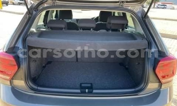 Acheter Occasion Voiture Volkswagen Polo Gris à Maseru, Maseru Acheter Occasion Voiture Volkswagen Polo Gris à Maseru, Maseru