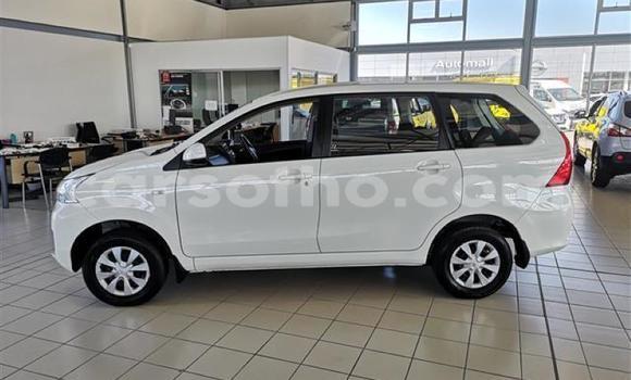Buy Used Toyota Avanza White Car in Maseru in Maseru Buy Used Toyota Avanza White Car in Maseru in Maseru