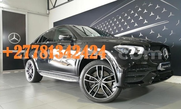 Buy Used Mercedes-Benz E–Class Black Car in Maseru in Maseru Buy Used Mercedes-Benz E–Class Black Car in Maseru in Maseru