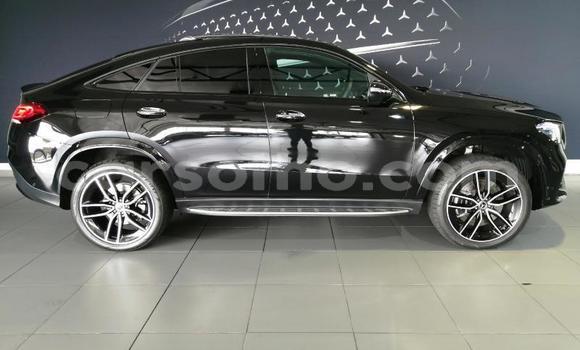 Buy Used Mercedes-Benz E–Class Black Car in Maseru in Maseru Buy Used Mercedes-Benz E–Class Black Car in Maseru in Maseru