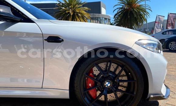 Sayi Na hannu BMW M2 Blue Mota in Maseru a Maseru Sayi Na hannu BMW M2 Blue Mota in Maseru a Maseru