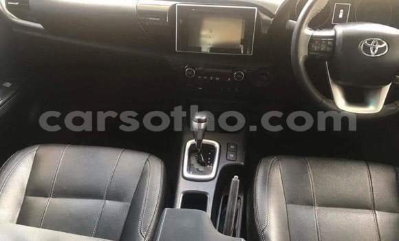 اشتري مستعمل Toyota Hilux Red سيارة في Maseru في Maseru اشتري مستعمل Toyota Hilux Red سيارة في Maseru في Maseru