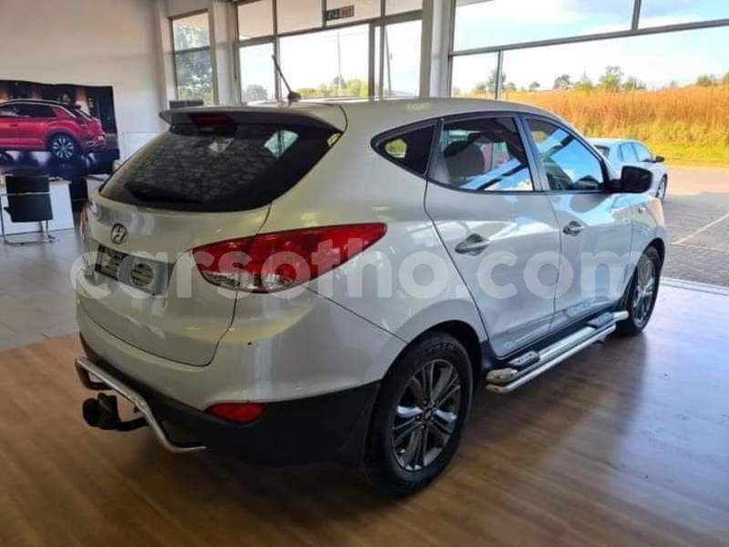 Big with watermark hyundai ix55 maseru maseru 22529