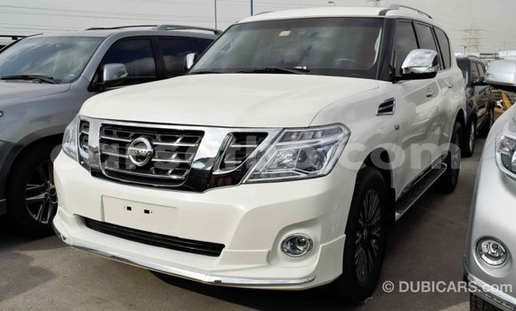Sayi Imported Nissan Patrol White Mota in Import - Dubai a Maseru Sayi Imported Nissan Patrol White Mota in Import - Dubai a Maseru