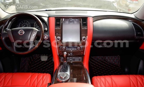 Sayi Imported Nissan Patrol White Mota in Import - Dubai a Maseru Sayi Imported Nissan Patrol White Mota in Import - Dubai a Maseru