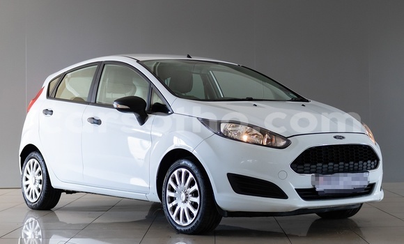 اشتري مستعمل Ford Fiesta White سيارة في Maseru في Maseru اشتري مستعمل Ford Fiesta White سيارة في Maseru في Maseru