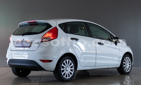 اشتري مستعمل Ford Fiesta White سيارة في Maseru في Maseru اشتري مستعمل Ford Fiesta White سيارة في Maseru في Maseru