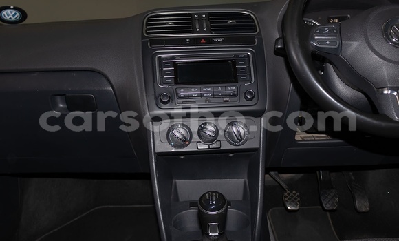 Sayi Na hannu Volkswagen Polo White Mota in Maseru a Maseru Sayi Na hannu Volkswagen Polo White Mota in Maseru a Maseru