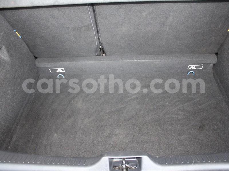 Big with watermark renault clio thaba tseka butha buthe 22561