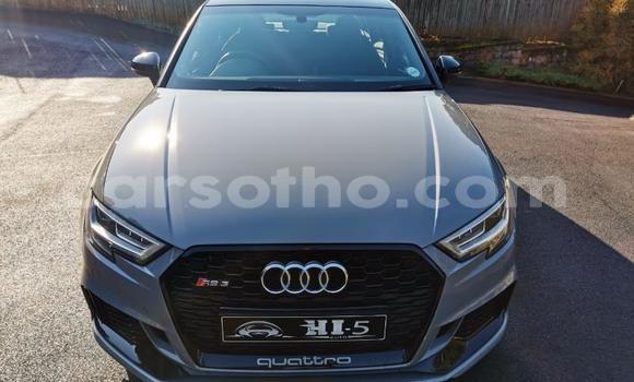 اشتري مستعمل Audi RS3 Blue سيارة في Maseru في Maseru اشتري مستعمل Audi RS3 Blue سيارة في Maseru في Maseru