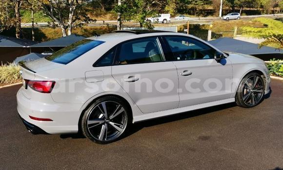 اشتري مستعمل Audi RS3 Blue سيارة في Maseru في Maseru اشتري مستعمل Audi RS3 Blue سيارة في Maseru في Maseru
