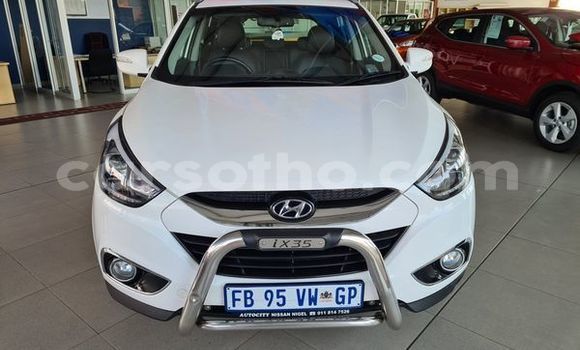 اشتري مستعمل Hyundai ix35 Silver سيارة في Maseru في Maseru اشتري مستعمل Hyundai ix35 Silver سيارة في Maseru في Maseru