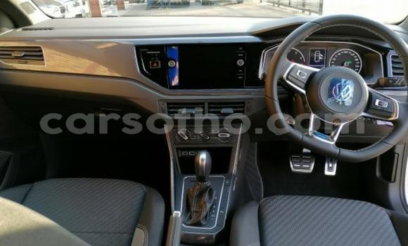 Acheter Occasion Voiture Volkswagen Polo Blanc à Butha Buthe, Butha-Buthe Acheter Occasion Voiture Volkswagen Polo Blanc à Butha Buthe, Butha-Buthe