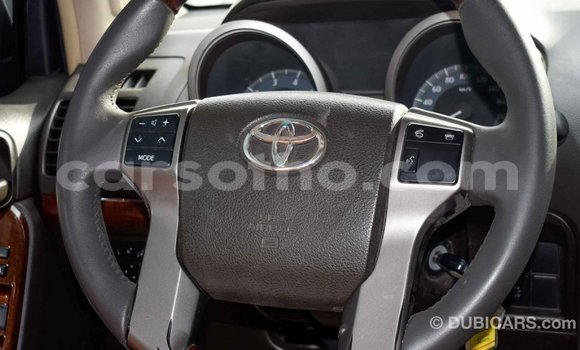 Acheter Import Voiture Toyota Prado Blanc à Import - Dubai, Maseru Acheter Import Voiture Toyota Prado Blanc à Import - Dubai, Maseru