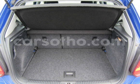 اشتري مستعمل Volkswagen Polo Blue سيارة في Butha Buthe في Butha-Buthe اشتري مستعمل Volkswagen Polo Blue سيارة في Butha Buthe في Butha-Buthe