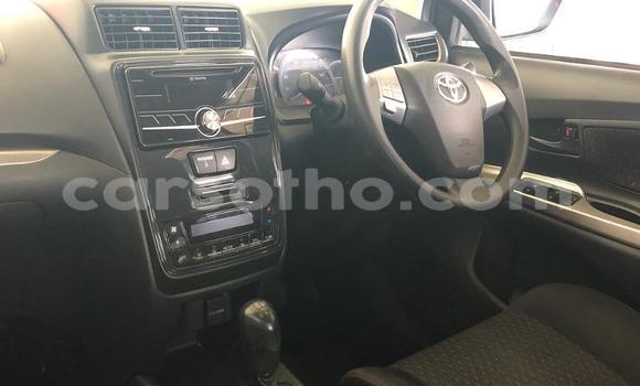 Sayi Na hannu AC Ace White Mota in Hlotse a Leribe