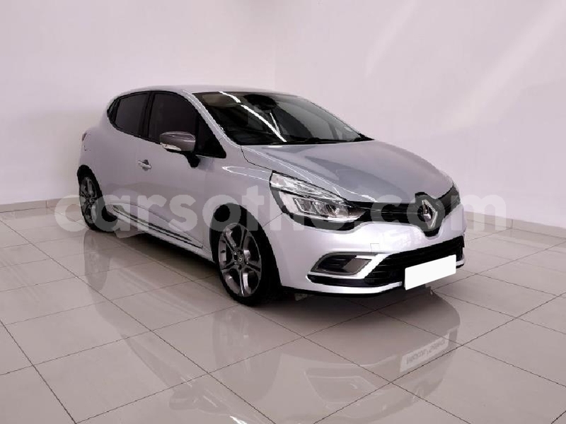 Big with watermark renault clio maseru maseru 22593