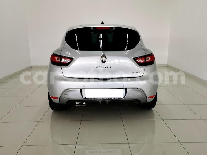 Big with watermark renault clio maseru maseru 22593