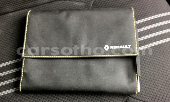 Sayi Na hannu Renault Clio Silver Mota in Maseru a Maseru Sayi Na hannu Renault Clio Silver Mota in Maseru a Maseru