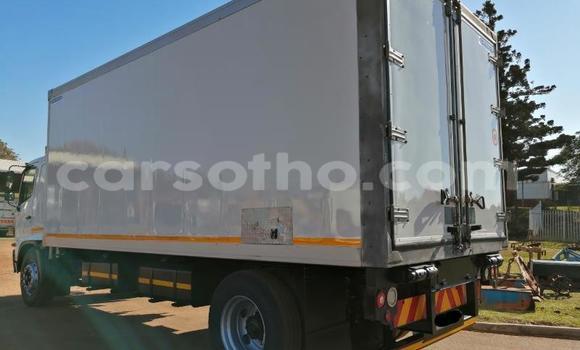 Sayi Na hannu Hino 300 Series Other Babbar mota in Butha–Buthe a Thaba-Tseka Sayi Na hannu Hino 300 Series Other Babbar mota in Butha–Buthe a Thaba-Tseka