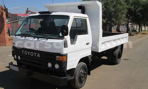 اشتري مستعمل Toyota Dyna Other شاحنة في Butha–Buthe في Thaba-Tseka اشتري مستعمل Toyota Dyna Other شاحنة في Butha–Buthe في Thaba-Tseka