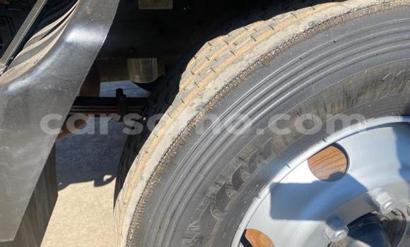 Sayi Na hannu Nissan UD White Babbar mota in Butha–Buthe a Thaba-Tseka Sayi Na hannu Nissan UD White Babbar mota in Butha–Buthe a Thaba-Tseka