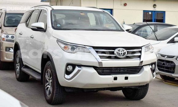 Buy Import Toyota Fortuner White Car in Import - Dubai in Maseru Buy Import Toyota Fortuner White Car in Import - Dubai in Maseru
