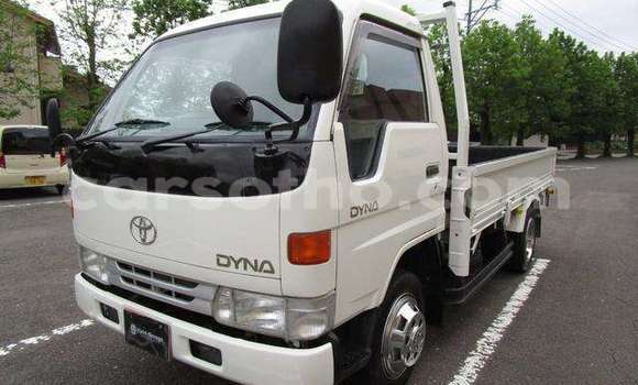Acheter Occasion Utilitaire Toyota Dyna Blanc à Butha–Buthe, Thaba-Tseka