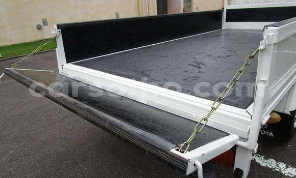 اشتري مستعمل Toyota Dyna White شاحنة في Butha–Buthe في Thaba-Tseka اشتري مستعمل Toyota Dyna White شاحنة في Butha–Buthe في Thaba-Tseka