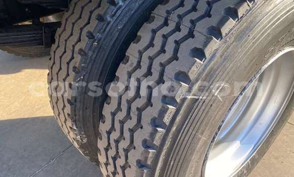 Acheter Occasion Utilitaire Hino 300 Series Autre à Butha–Buthe, Thaba-Tseka Acheter Occasion Utilitaire Hino 300 Series Autre à Butha–Buthe, Thaba-Tseka