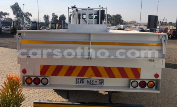 اشتري مستعمل Man Silent White شاحنة في Butha–Buthe في Thaba-Tseka اشتري مستعمل Man Silent White شاحنة في Butha–Buthe في Thaba-Tseka