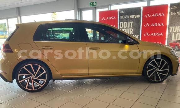 اشتري مستعمل Volkswagen Golf R Beige سيارة في Maseru في Maseru اشتري مستعمل Volkswagen Golf R Beige سيارة في Maseru في Maseru