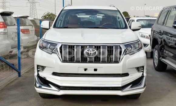 Sayi Imported Toyota Prado White Mota in Import - Dubai a Maseru Sayi Imported Toyota Prado White Mota in Import - Dubai a Maseru