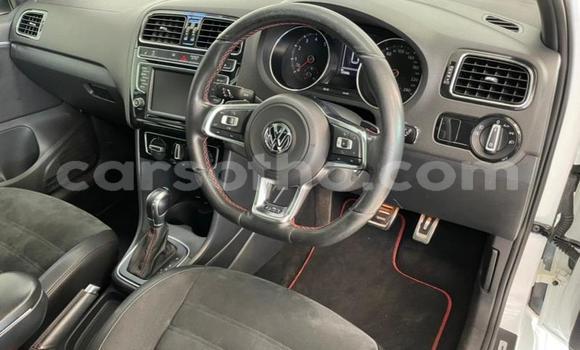 اشتري مستعمل Volkswagen Polo GTI White سيارة في Maseru في Maseru اشتري مستعمل Volkswagen Polo GTI White سيارة في Maseru في Maseru