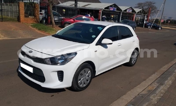 اشتري مستعمل Kia Rio White سيارة في Mafeteng في Mafeteng اشتري مستعمل Kia Rio White سيارة في Mafeteng في Mafeteng
