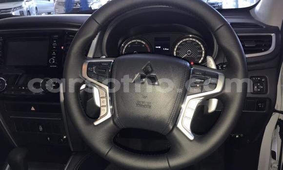 اشتري مستعمل Mitsubishi Triton White سيارة في Mafeteng في Mafeteng اشتري مستعمل Mitsubishi Triton White سيارة في Mafeteng في Mafeteng