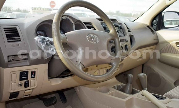 اشتري Imported Toyota Fortuner White سيارة في Import - Dubai في Maseru اشتري Imported Toyota Fortuner White سيارة في Import - Dubai في Maseru