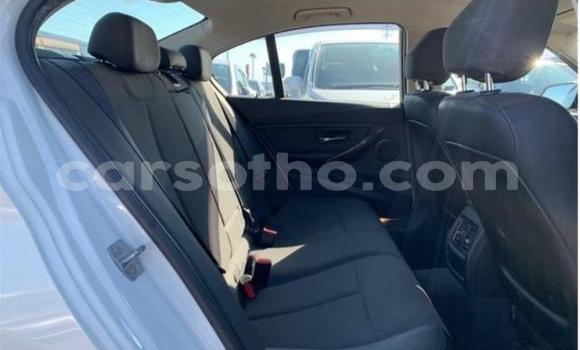 اشتري مستعمل BMW 3–Series White سيارة في Maseru في Maseru اشتري مستعمل BMW 3–Series White سيارة في Maseru في Maseru