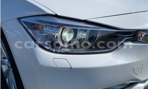 اشتري مستعمل BMW 3–Series White سيارة في Maseru في Maseru اشتري مستعمل BMW 3–Series White سيارة في Maseru في Maseru