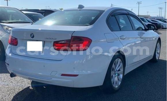 اشتري مستعمل BMW 3–Series White سيارة في Maseru في Maseru اشتري مستعمل BMW 3–Series White سيارة في Maseru في Maseru