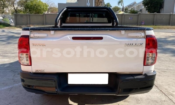 Acheter Occasion Voiture Toyota Hilux Blanc à Butha Buthe, Butha-Buthe Acheter Occasion Voiture Toyota Hilux Blanc à Butha Buthe, Butha-Buthe