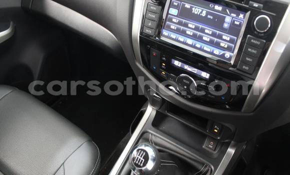 اشتري مستعمل Nissan Navara White سيارة في Mafeteng في Mafeteng اشتري مستعمل Nissan Navara White سيارة في Mafeteng في Mafeteng