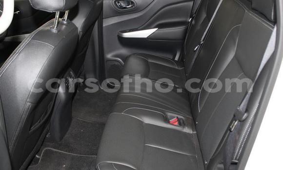 اشتري مستعمل Nissan Navara White سيارة في Mafeteng في Mafeteng اشتري مستعمل Nissan Navara White سيارة في Mafeteng في Mafeteng