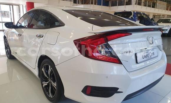 اشتري مستعمل Honda Civic White سيارة في Hlotse في Leribe اشتري مستعمل Honda Civic White سيارة في Hlotse في Leribe
