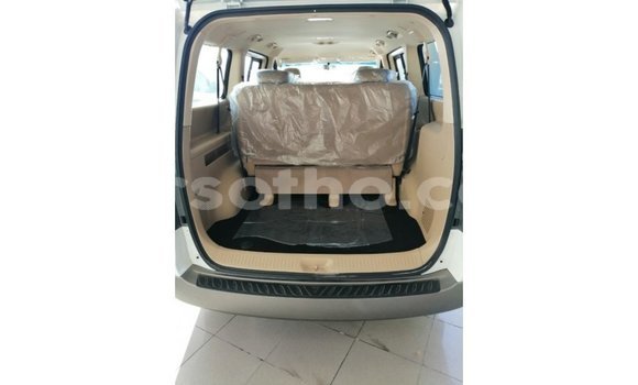 Sayi Imported Hyundai Accent White Mota in Import - Dubai a Maseru Sayi Imported Hyundai Accent White Mota in Import - Dubai a Maseru